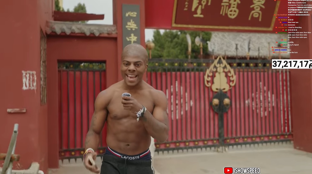 光頭造型！Speed中國行來到鄭州少林寺，上香拜佛學(xué)功夫
