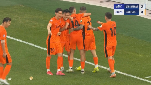 玉昆4-2領(lǐng)先新鵬城！杜加利奇冒頂，徐宏杰得球抽射破門