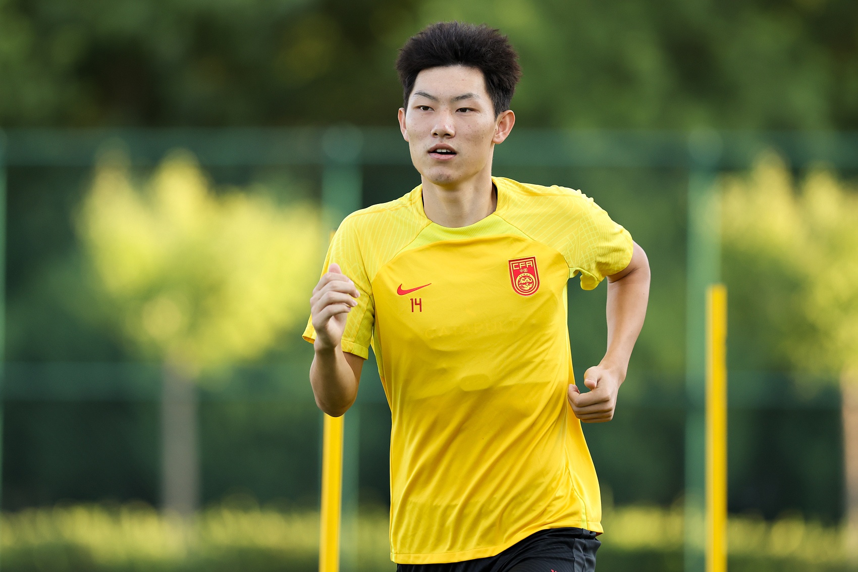 魯媒：泰山隊(duì)抵達(dá)梅州五外援齊整，四名國腳可出戰(zhàn)史松宸隨隊(duì)